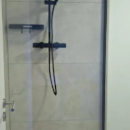 Apartment Mala Min *